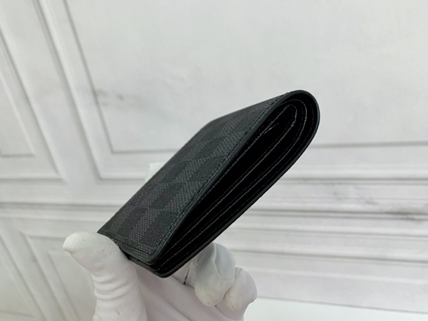 LVコピーウォレット背面デザイン